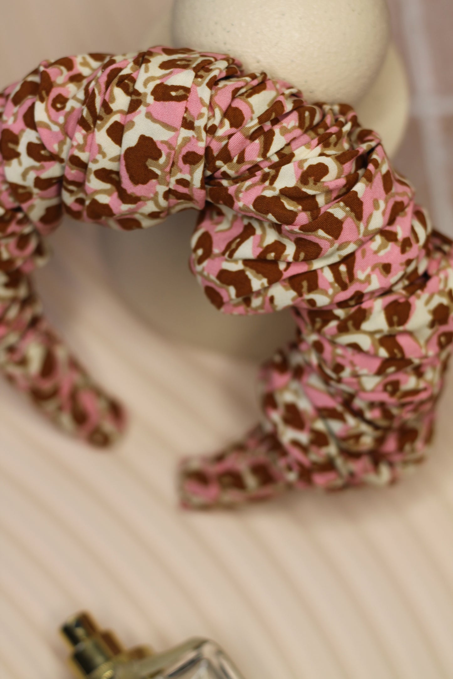 Anja Scrunchie Headband