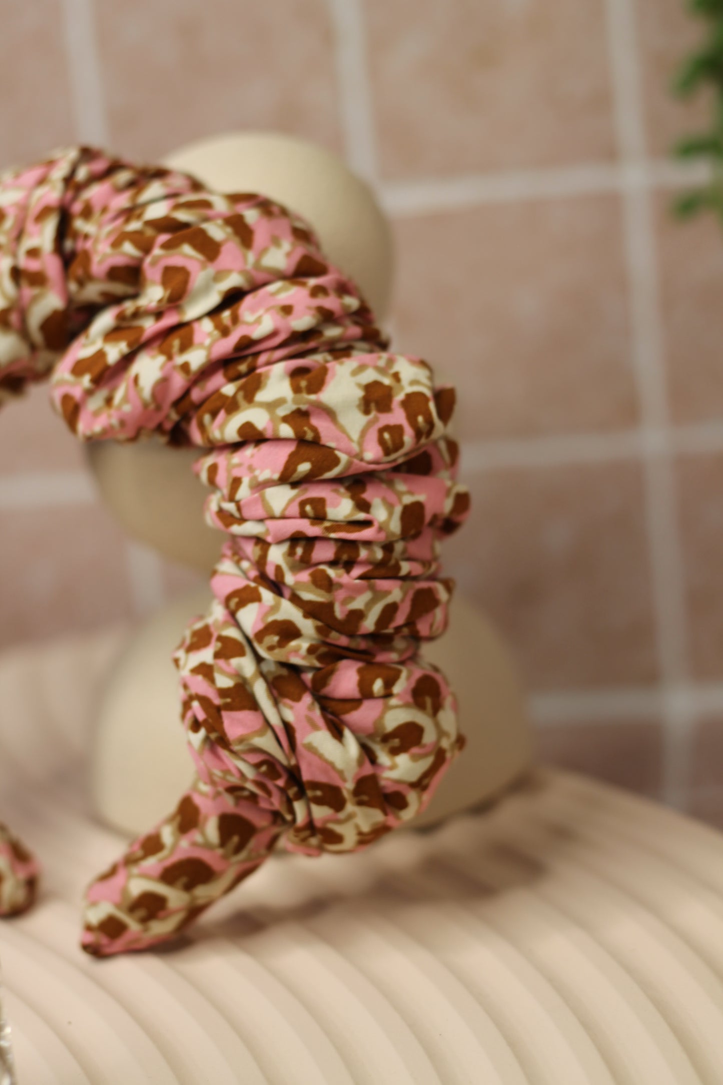 Anja Scrunchie Headband