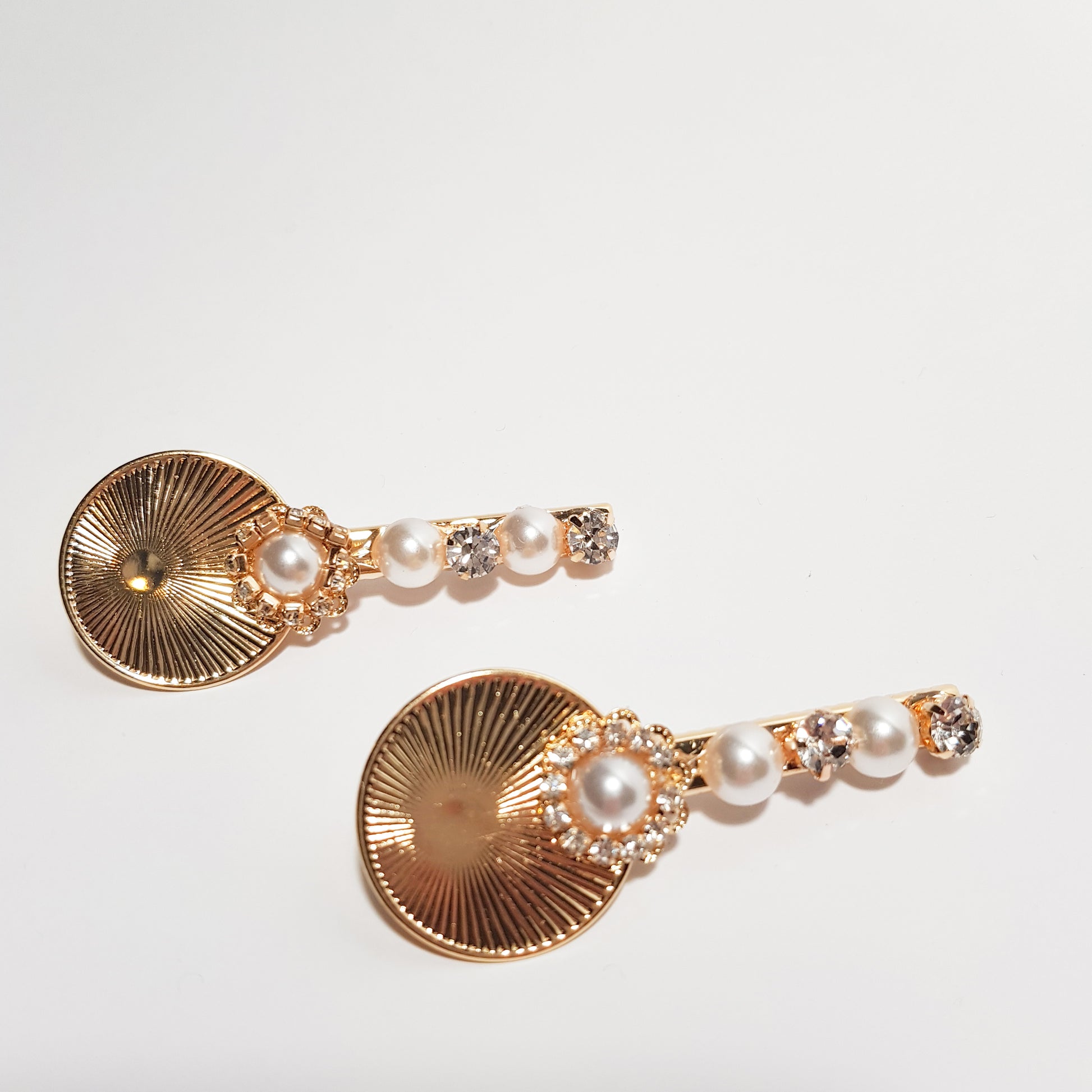 Gold and pearl hair clips