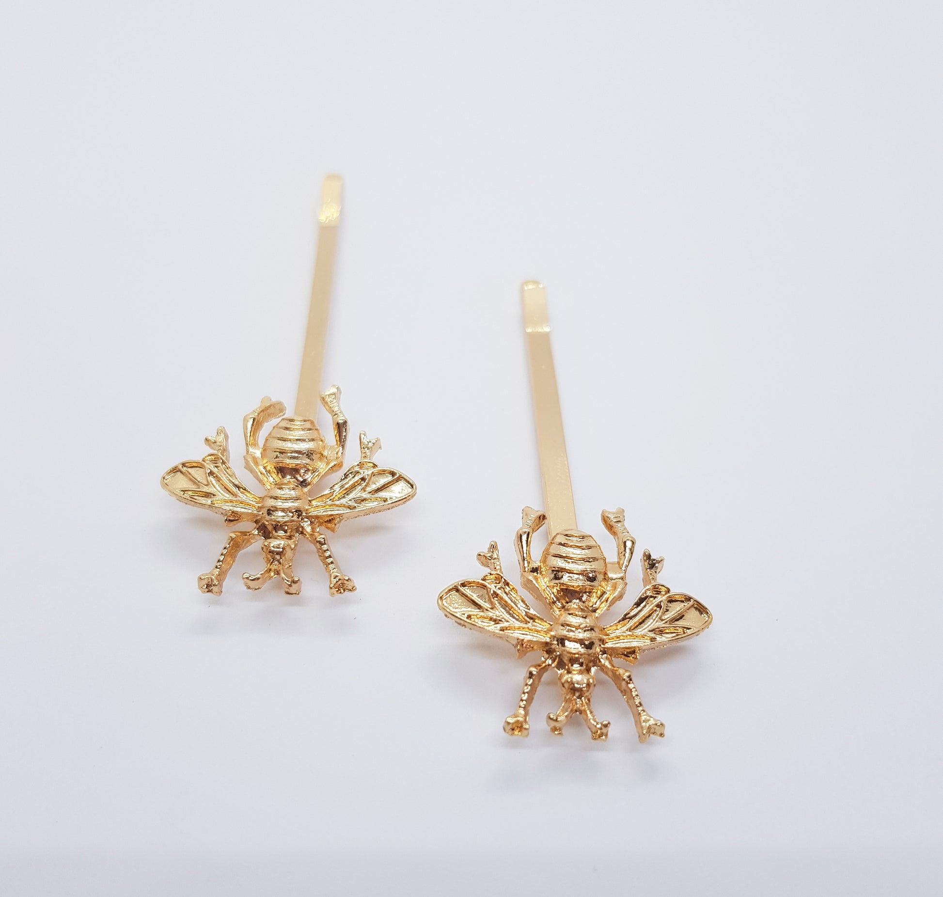 Gold bee hair accessories